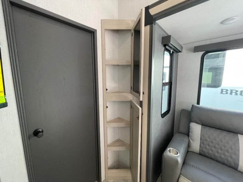 2026 Forest River 2026 Forest River Cardinal - thumbnail 32