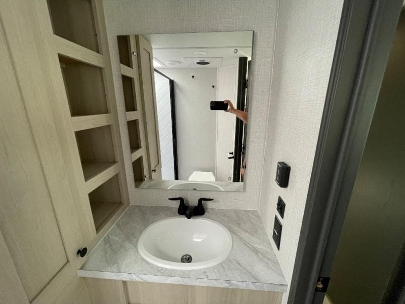 2026 Forest River 2026 Forest River Cardinal - thumbnail 43