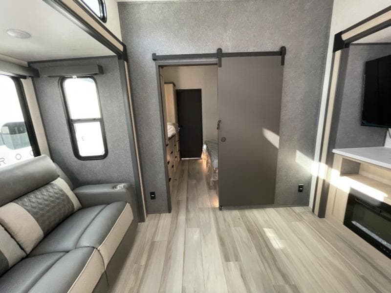 2026 Forest River 2026 Forest River Cardinal - thumbnail 25