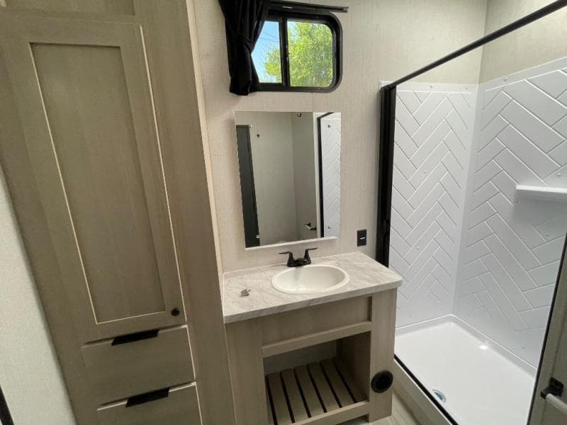 2026 Forest River 2026 Forest River Cardinal - thumbnail 45