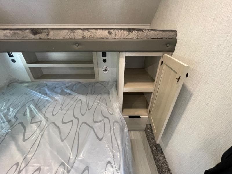 2026 Forest River 2026 Forest River Cardinal - thumbnail 56