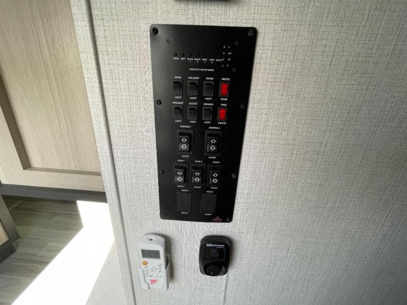 2026 Forest River 2026 Forest River Cardinal - thumbnail 70