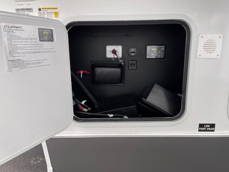 2026 Forest River 2026 Forest River Cardinal - thumbnail 18