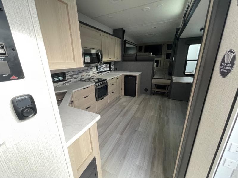 2026 Forest River 2026 Forest River Cardinal - thumbnail 24