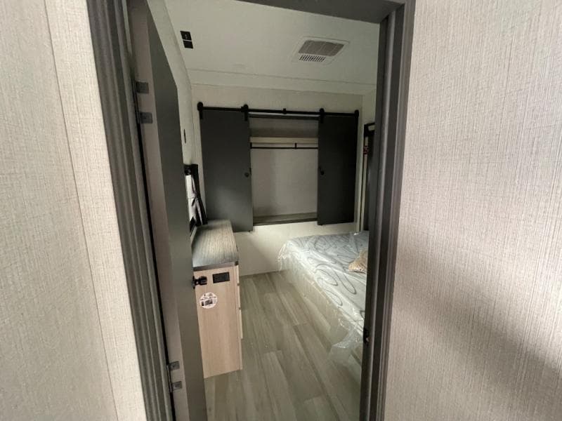 2026 Forest River 2026 Forest River Cardinal - thumbnail 50