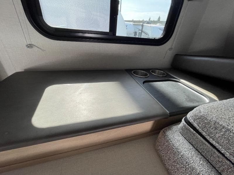 2026 Coachmen 2026 Coachmen Leprechaun - thumbnail 27