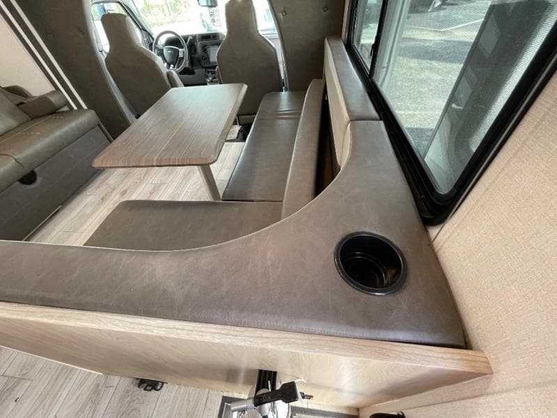 2026 Coachmen 2026 Coachmen Leprechaun - thumbnail 61