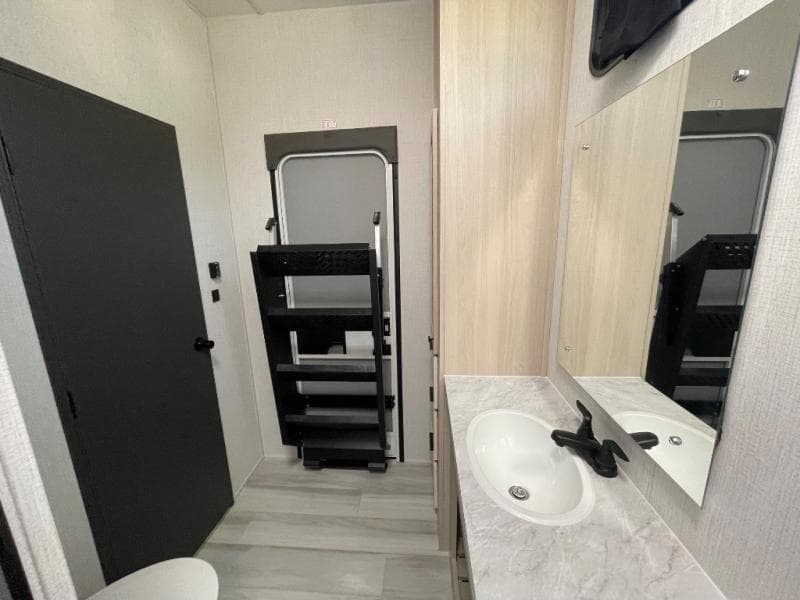 2026 Forest River 2026 Forest River Cardinal - thumbnail 39