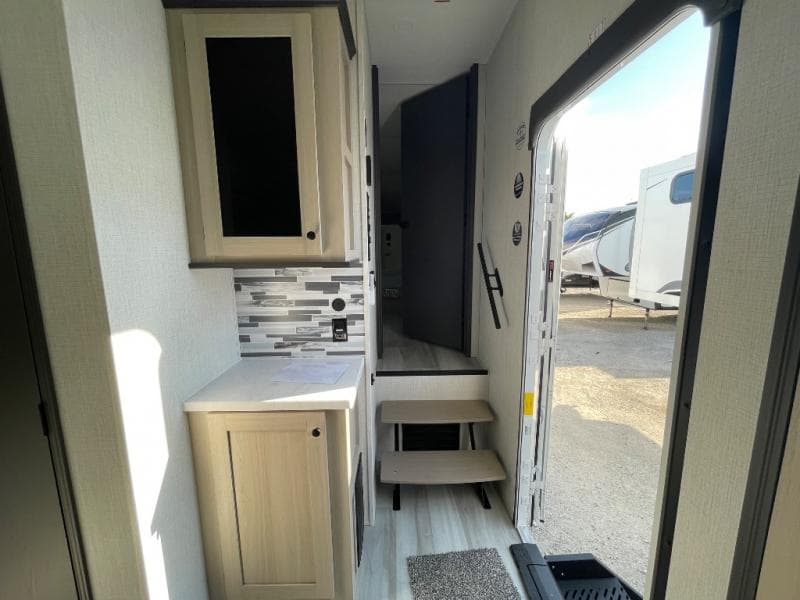 2026 Forest River 2026 Forest River Cardinal - thumbnail 41