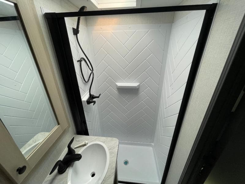 2026 Forest River 2026 Forest River Cardinal - thumbnail 46