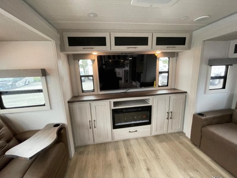 2026 Forest River 2026 Forest River Surveyor Grand - thumbnail 27