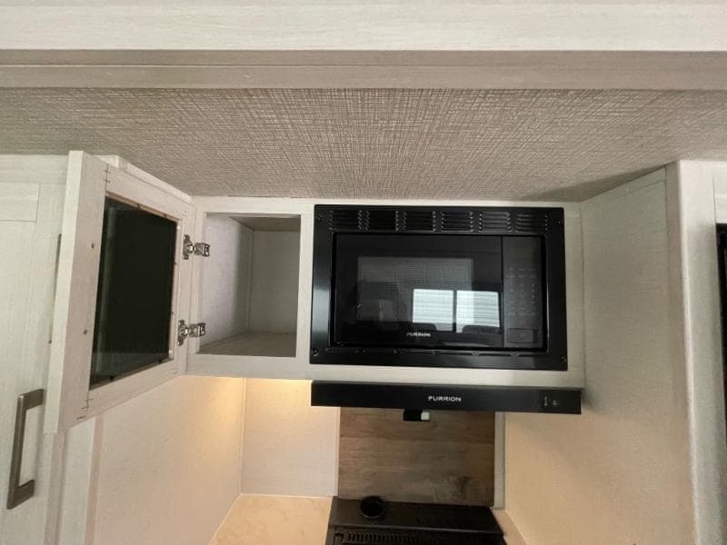 2026 Forest River 2026 Forest River Surveyor Grand - thumbnail 32