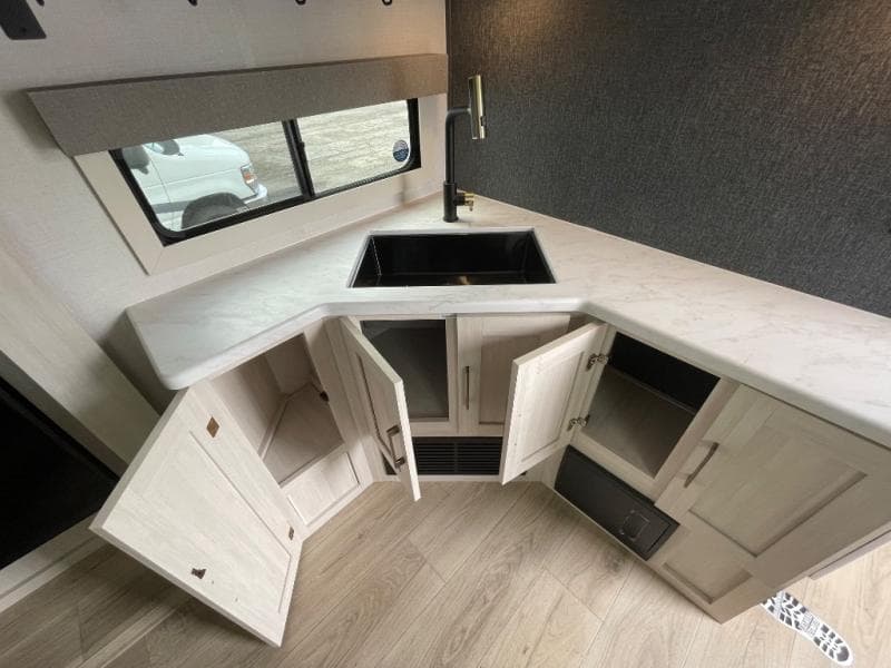 2026 Forest River 2026 Forest River Surveyor Grand - thumbnail 37