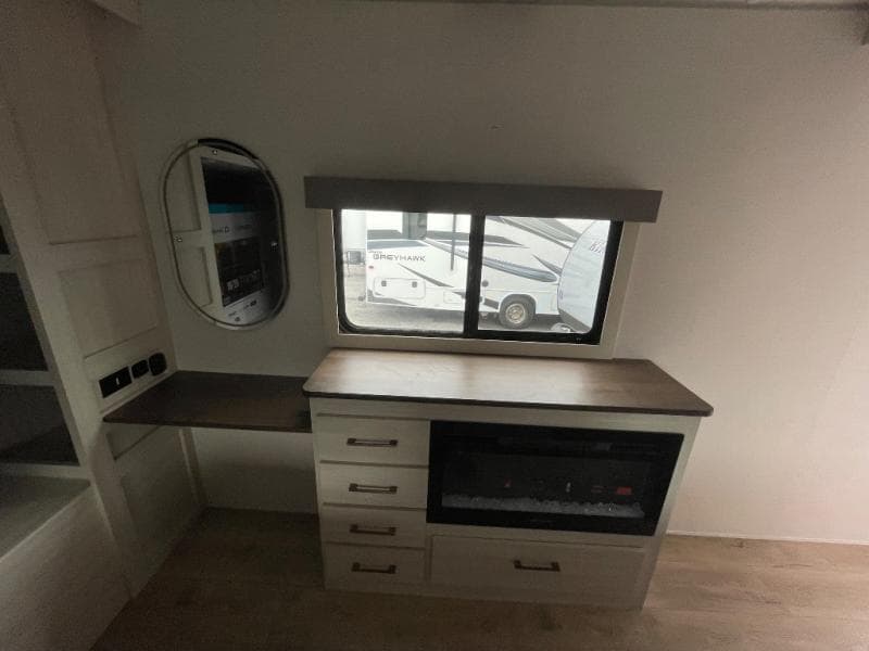 2026 Forest River 2026 Forest River Surveyor Grand - thumbnail 50