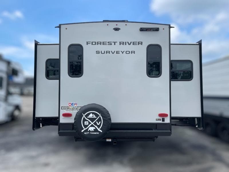 2026 Forest River 2026 Forest River Surveyor Grand - thumbnail 6