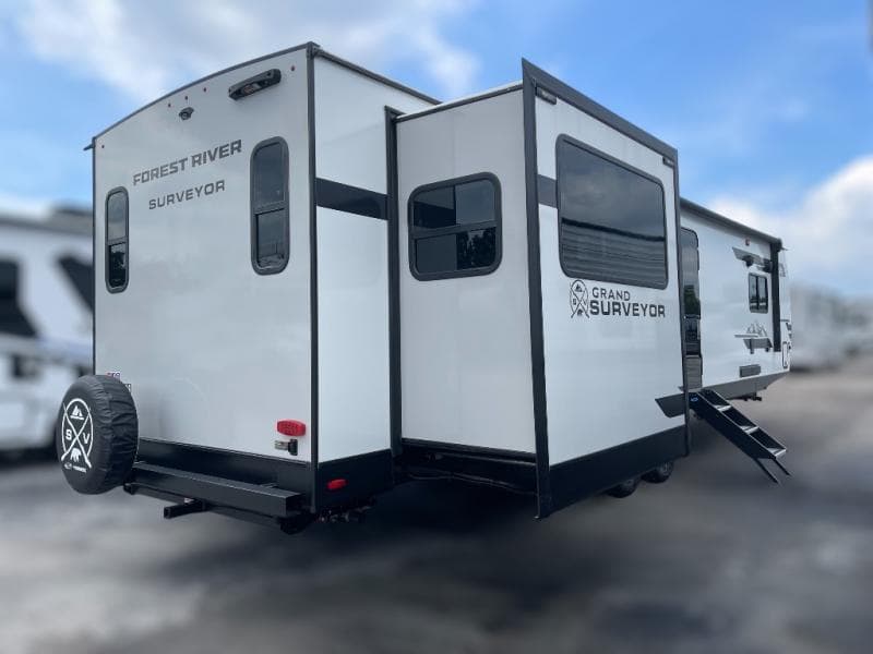 2026 Forest River 2026 Forest River Surveyor Grand - thumbnail 7