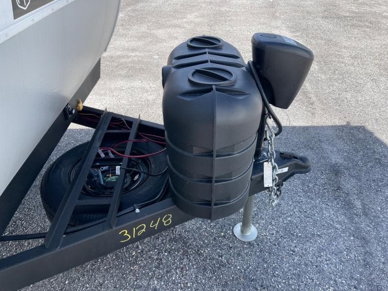 2026 Coachmen 2026 Coachmen Freedom Express Ultra Lite - thumbnail 12