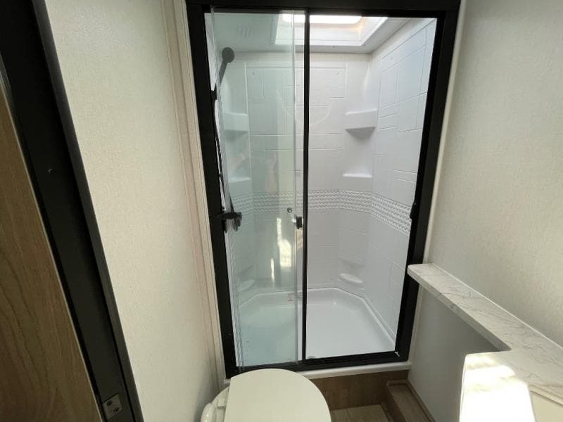 2026 Coachmen 2026 Coachmen Freedom Express Ultra Lite - thumbnail 24