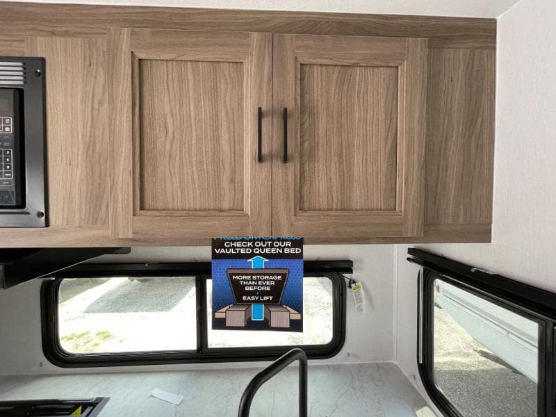 2026 Coachmen 2026 Coachmen Freedom Express Select - thumbnail 23