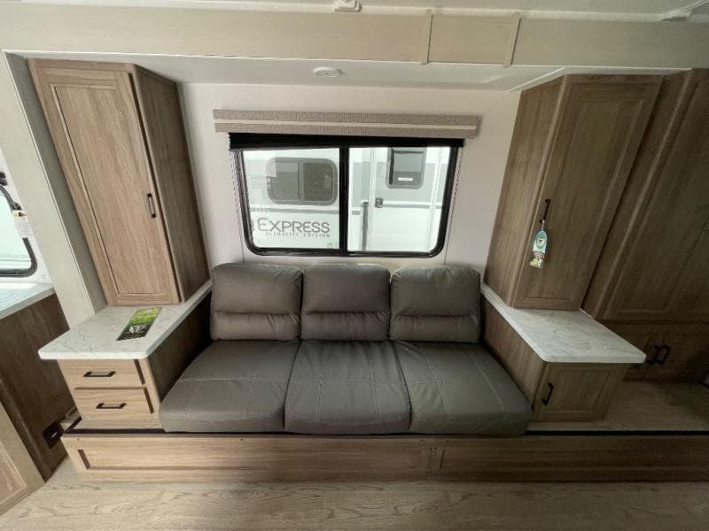 2026 Coachmen 2026 Coachmen Freedom Express Select - thumbnail 28