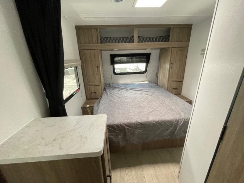 2026 Coachmen 2026 Coachmen Freedom Express Select - thumbnail 38