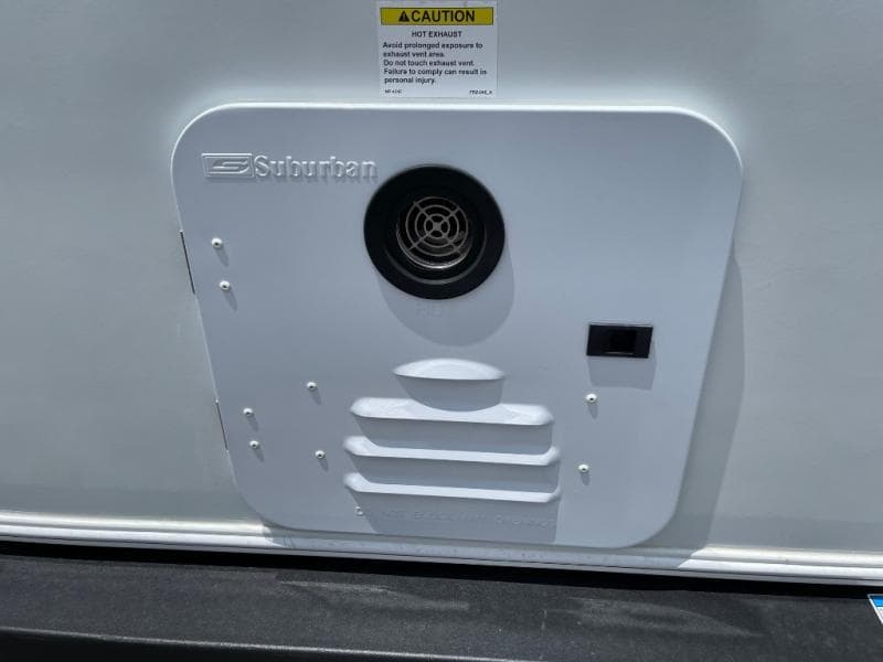 2026 Coachmen 2026 Coachmen Freedom Express Select - thumbnail 9