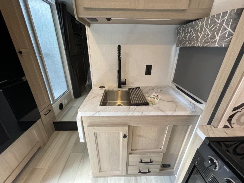 2026 Forest River 2026 Forest River Sunseeker Classic - thumbnail 18