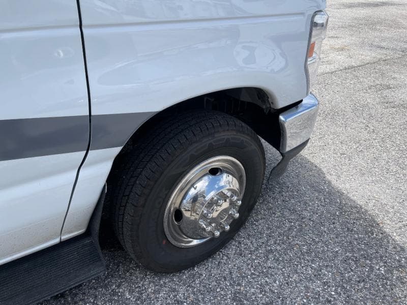 2026 Forest River 2026 Forest River Sunseeker - thumbnail 14