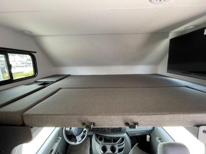 2026 Forest River 2026 Forest River Sunseeker - thumbnail 24