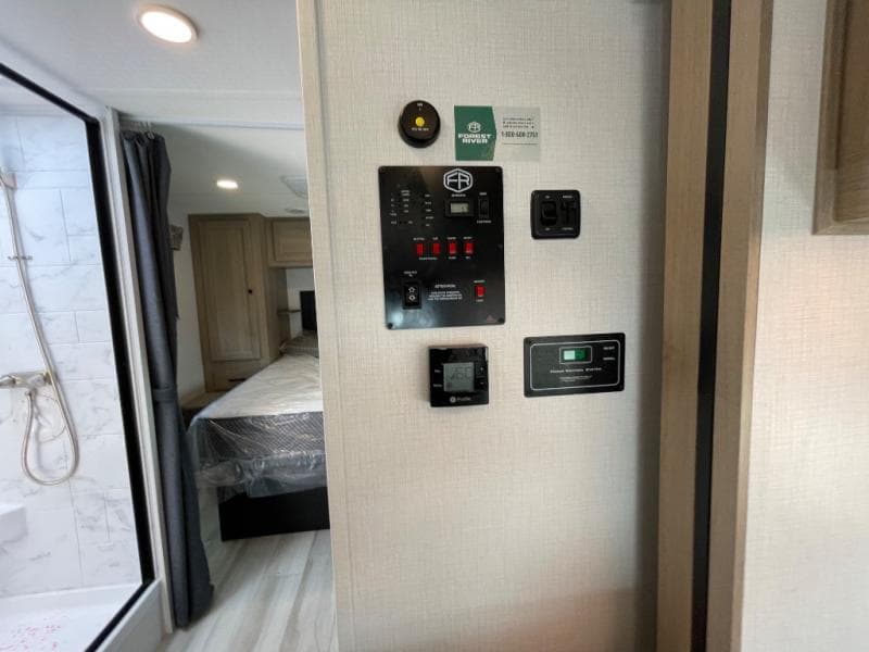 2026 Forest River 2026 Forest River Sunseeker - thumbnail 41