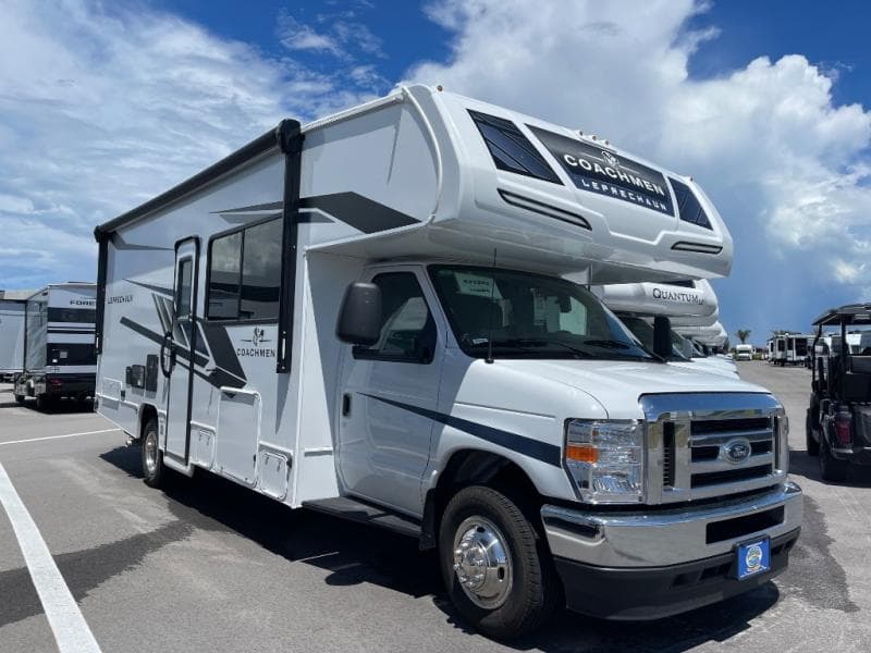 2026 Coachmen Leprechaun 260DS-FORD-450