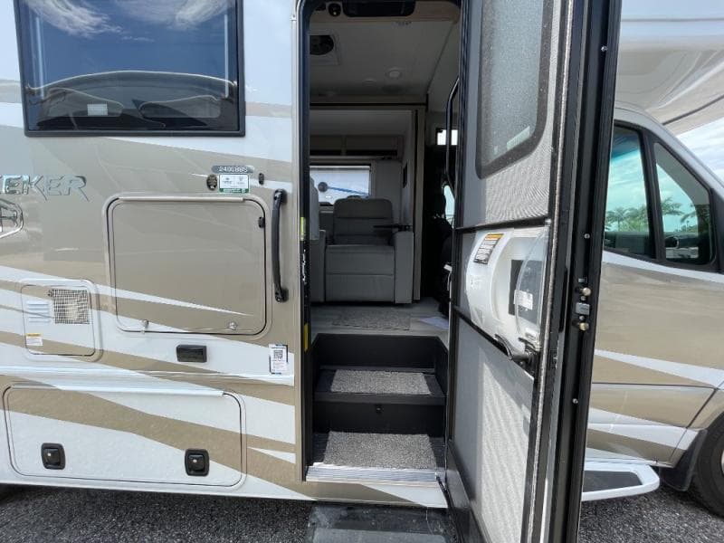 2026 Forest River 2026 Forest River Sunseeker - thumbnail 21