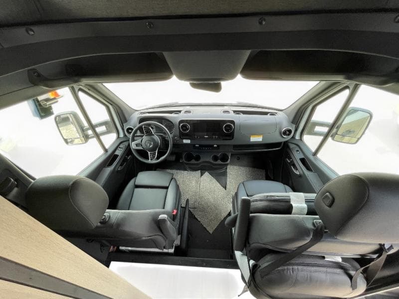 2026 Forest River 2026 Forest River Sunseeker - thumbnail 22