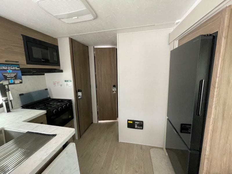 2026 Coachmen 2026 Coachmen Freedom Express - thumbnail 23