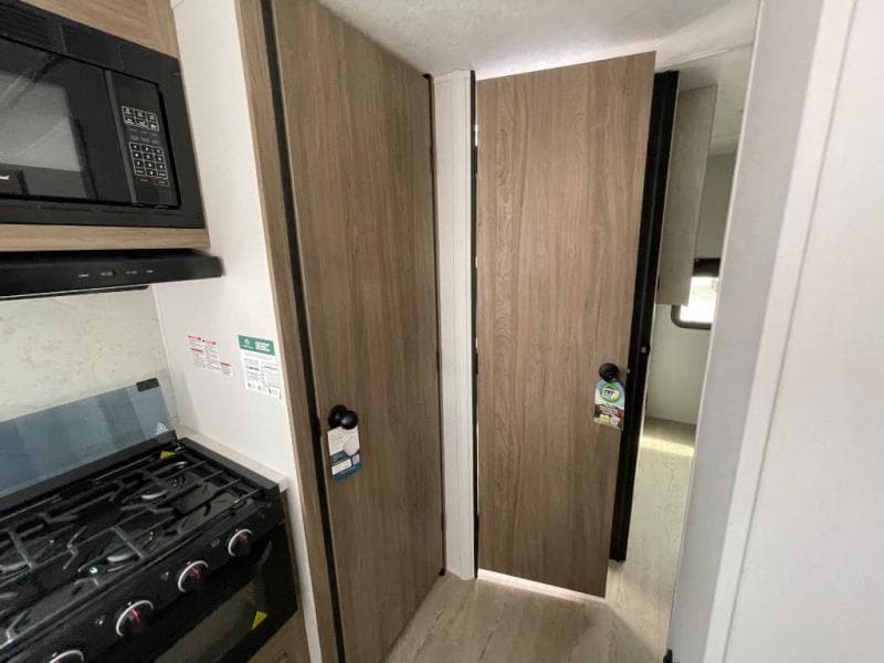 2026 Coachmen 2026 Coachmen Freedom Express - thumbnail 37