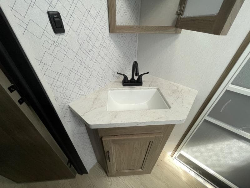 2026 Coachmen 2026 Coachmen Freedom Express - thumbnail 43