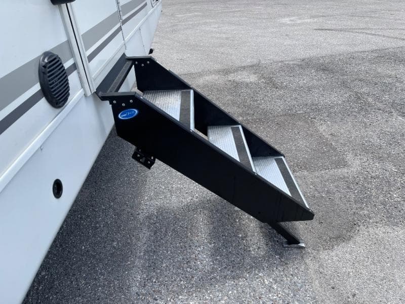 2026 Coachmen 2026 Coachmen Freedom Express - thumbnail 11