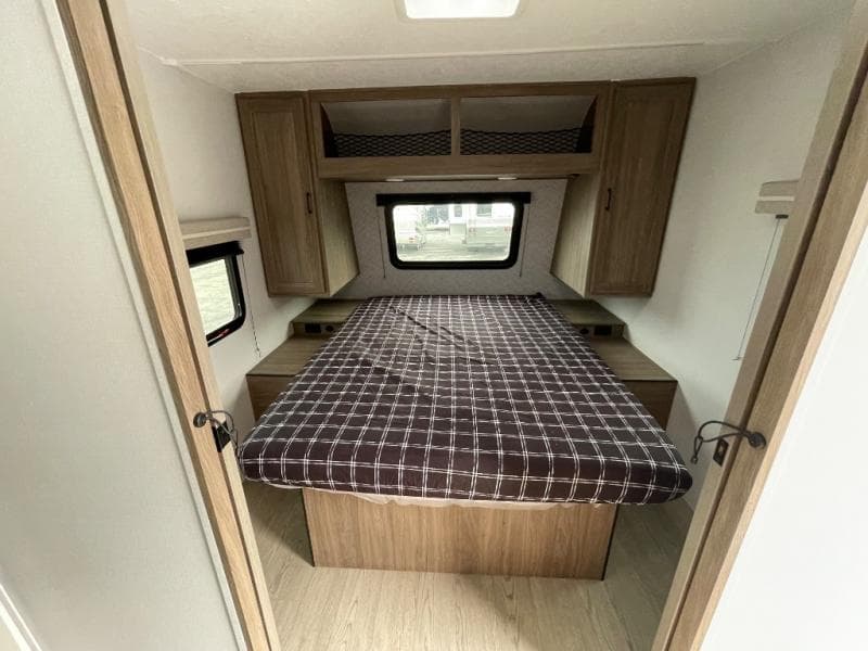 2026 Coachmen 2026 Coachmen Freedom Express - thumbnail 18