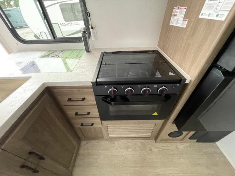 2026 Coachmen 2026 Coachmen Freedom Express - thumbnail 26