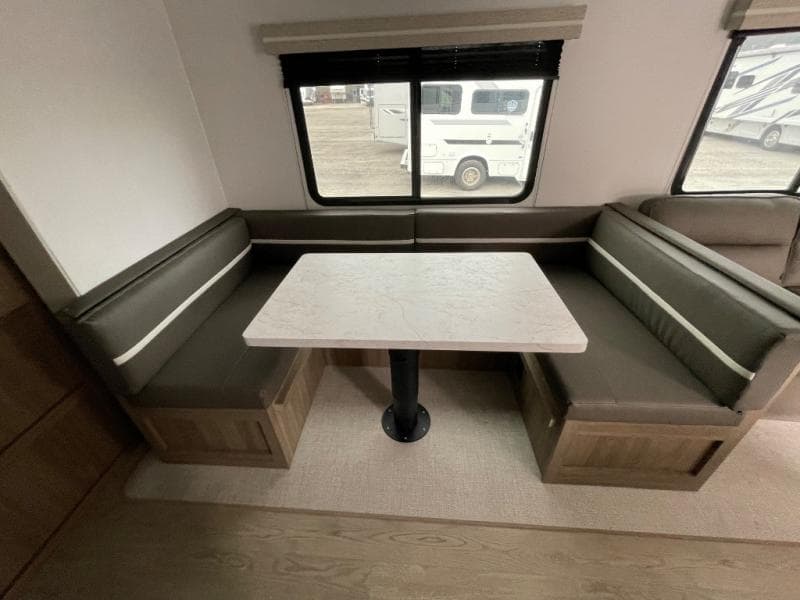 2026 Coachmen 2026 Coachmen Freedom Express - thumbnail 28