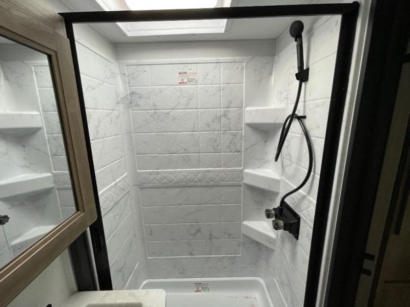 2026 Coachmen 2026 Coachmen Freedom Express - thumbnail 33