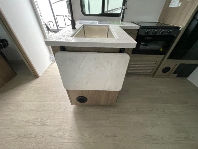 2026 Coachmen 2026 Coachmen Freedom Express - thumbnail 46