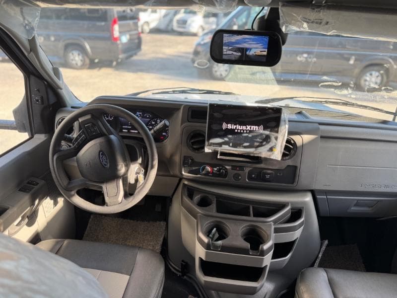 2026 Forest River 2026 Forest River Sunseeker Classic - thumbnail 11