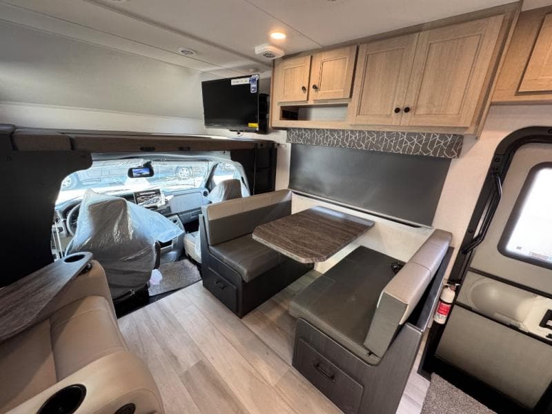 2026 Forest River 2026 Forest River Sunseeker Classic - thumbnail 15