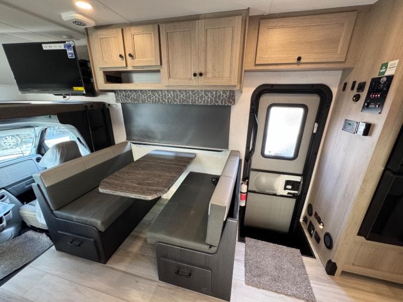 2026 Forest River 2026 Forest River Sunseeker Classic - thumbnail 22