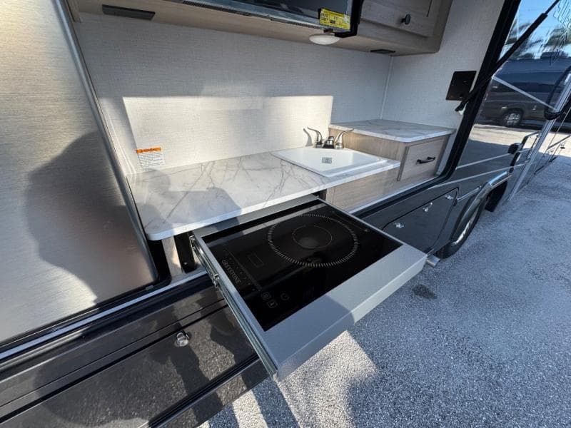 2026 Forest River 2026 Forest River Sunseeker Classic - thumbnail 9