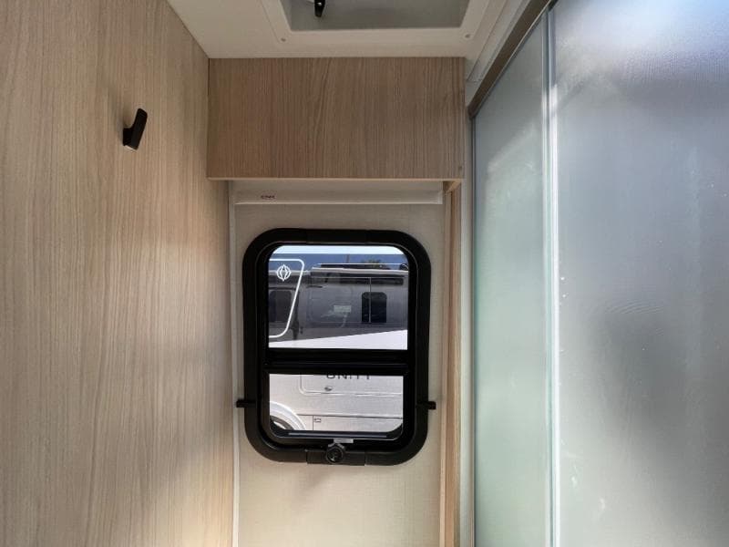 2025 Leisure Travel Vans 2025 Leisure Travel Vans Unity - thumbnail 19