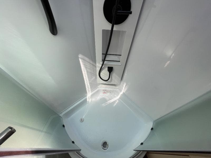 2025 Leisure Travel Vans 2025 Leisure Travel Vans Unity - thumbnail 22