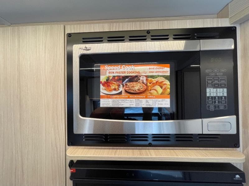 2025 Leisure Travel Vans 2025 Leisure Travel Vans Wonder - thumbnail 36