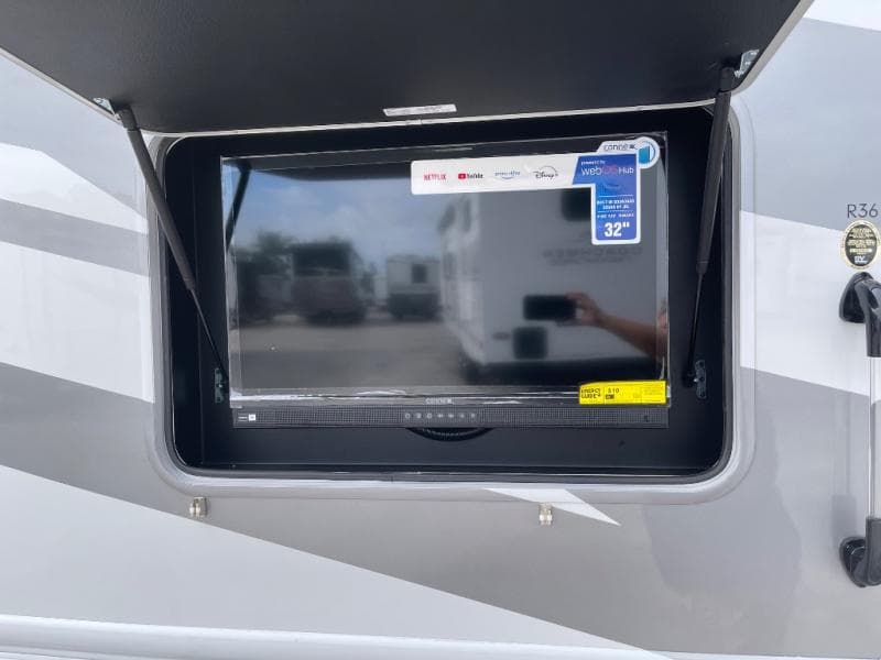 2026 Thor Motor Coach 2026 Thor Motor Coach Omni Trail - thumbnail 12